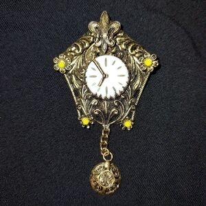 Vintage 40"s brass and glass face cuckoo clock Brooch pin Czech Slovakic